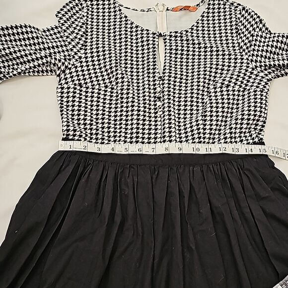 Modcloth dress retro houndstooth black and white size large - Picture 5 of 7